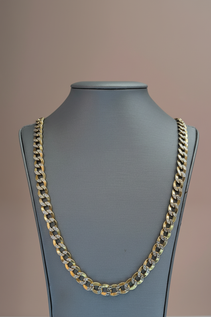 14K Gold Diamond Cut Curb Chain – Bust Display