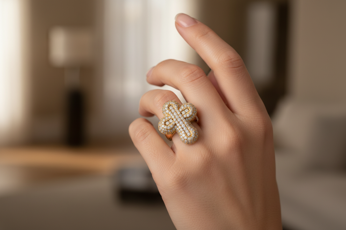 14K YG CZ Cross Ring – Lifestyle