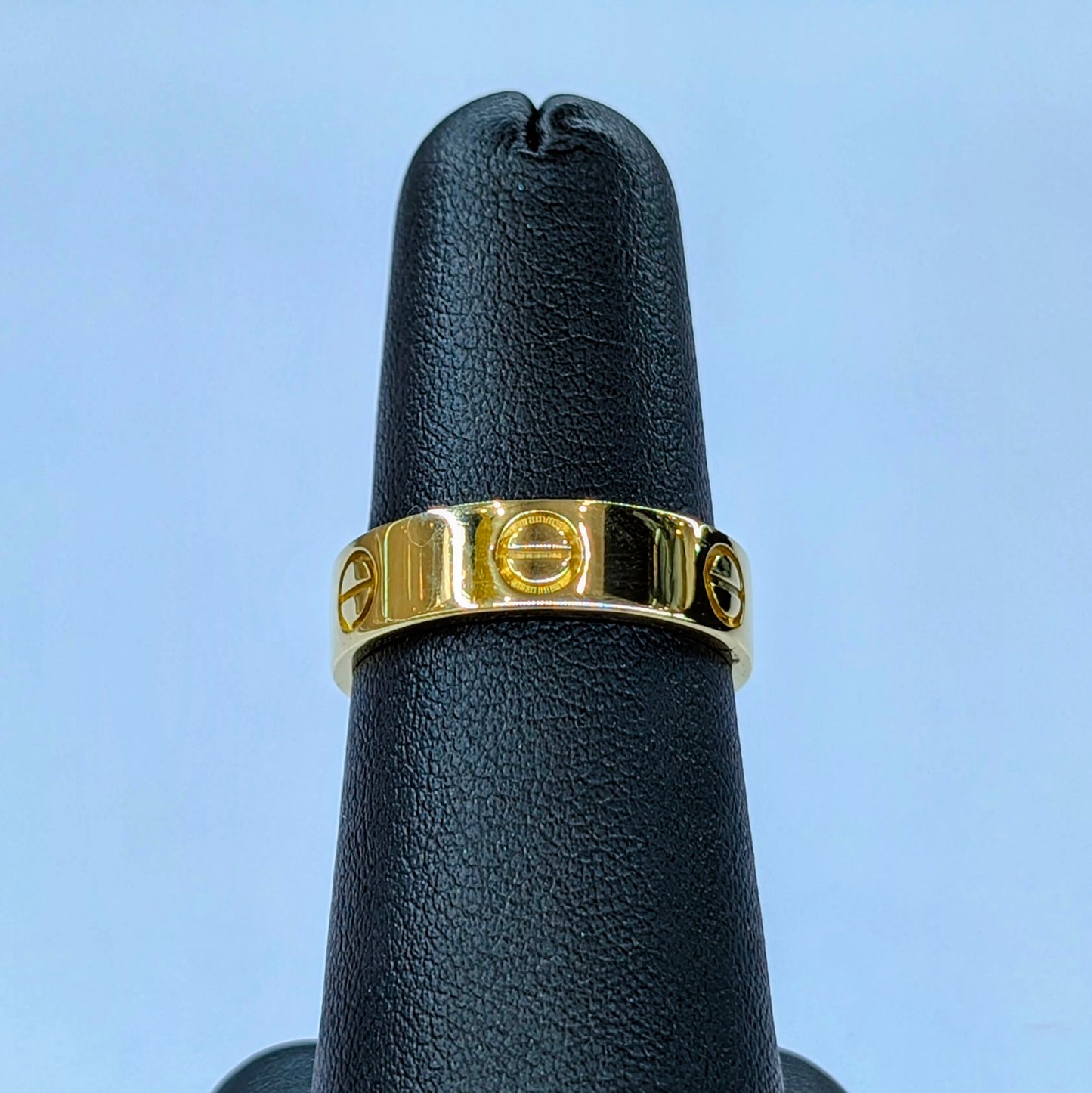 18K Yellow Gold LOVE Ring | 6.5mm Band | Size 8