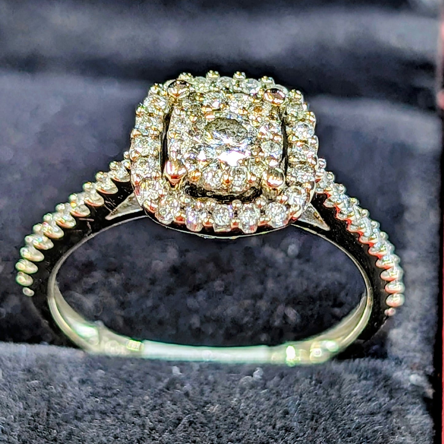 10K White Gold Diamond Ring | 1 TCW | Size 6 | 2.4g