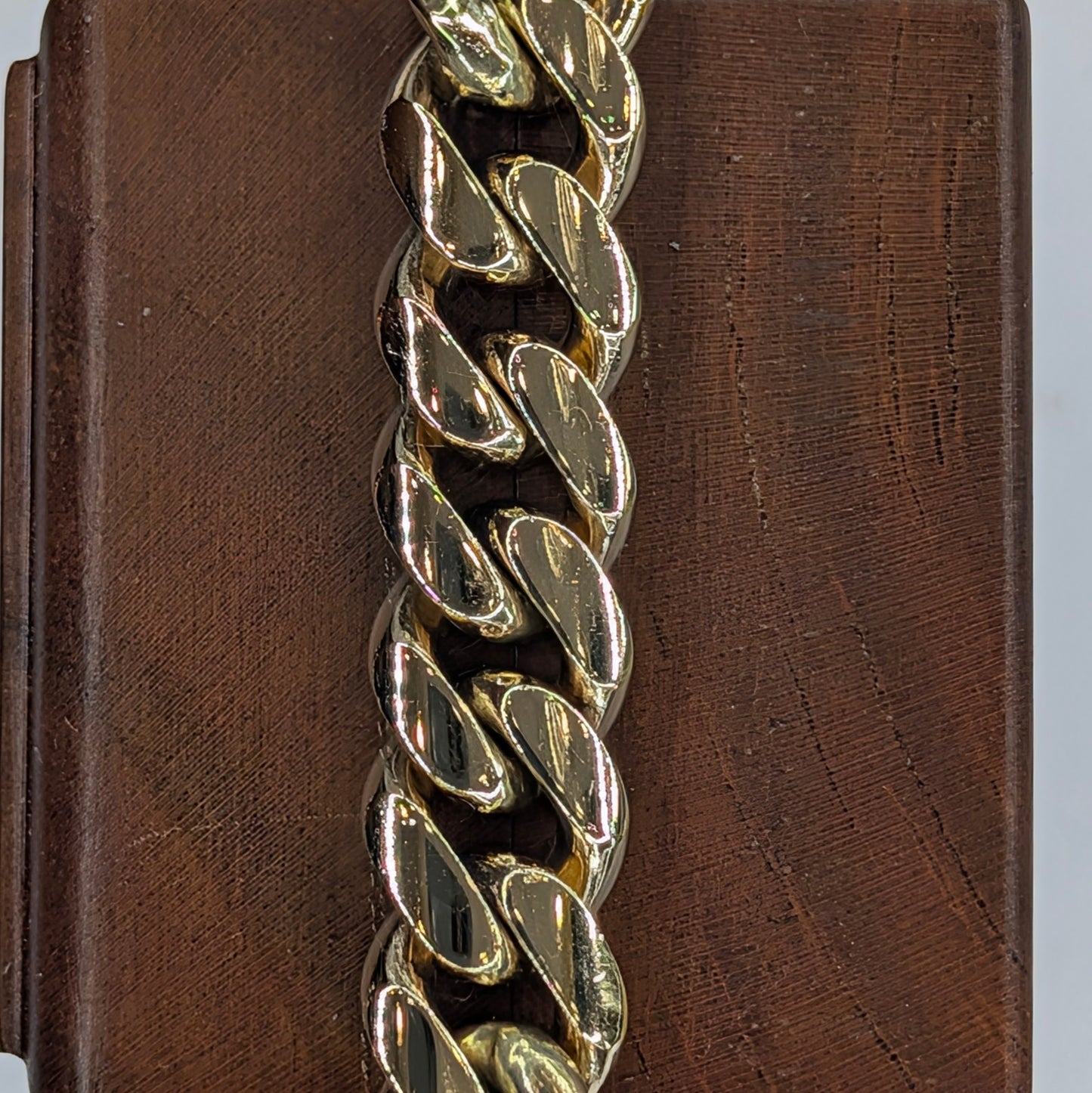 14K Yellow Gold Cuban Link Bracelet | 11mm | 8 Inch | 71.4g