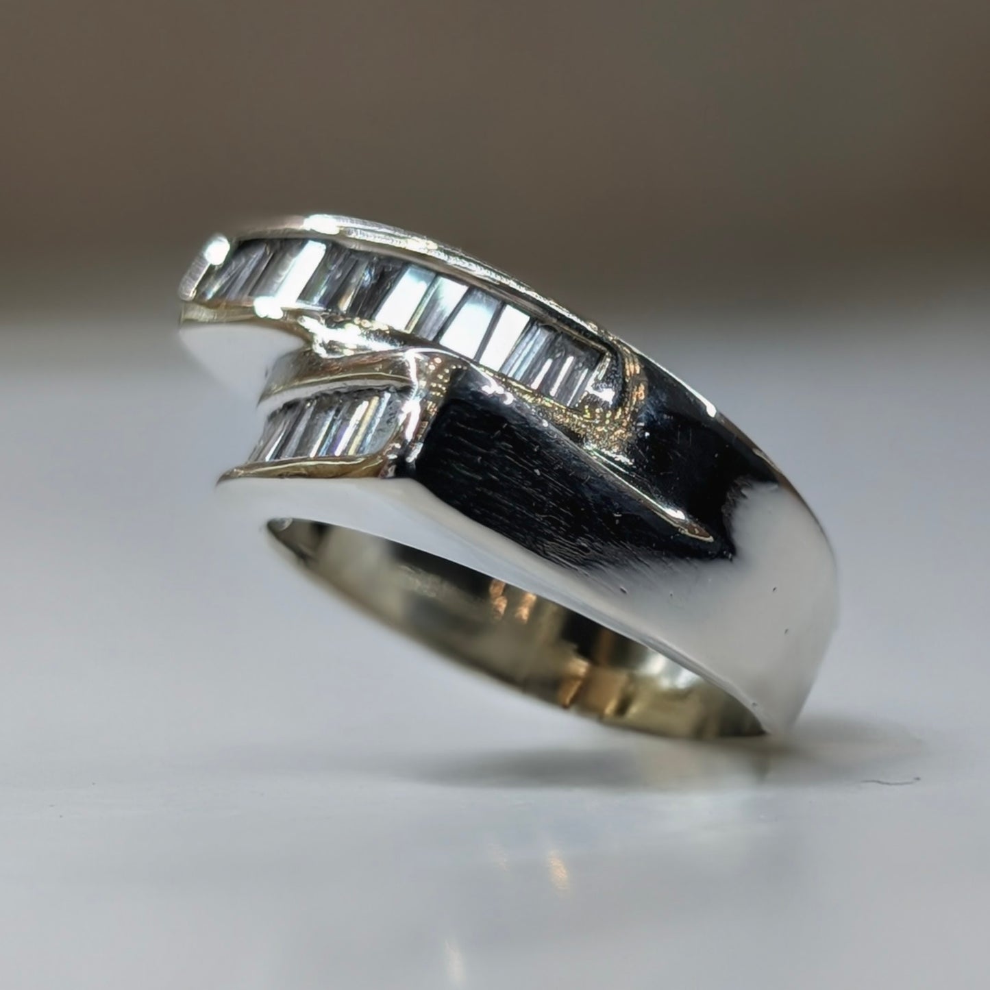 14K White Gold Baguette Natural Diamond Ring — 7.1g | Size 7