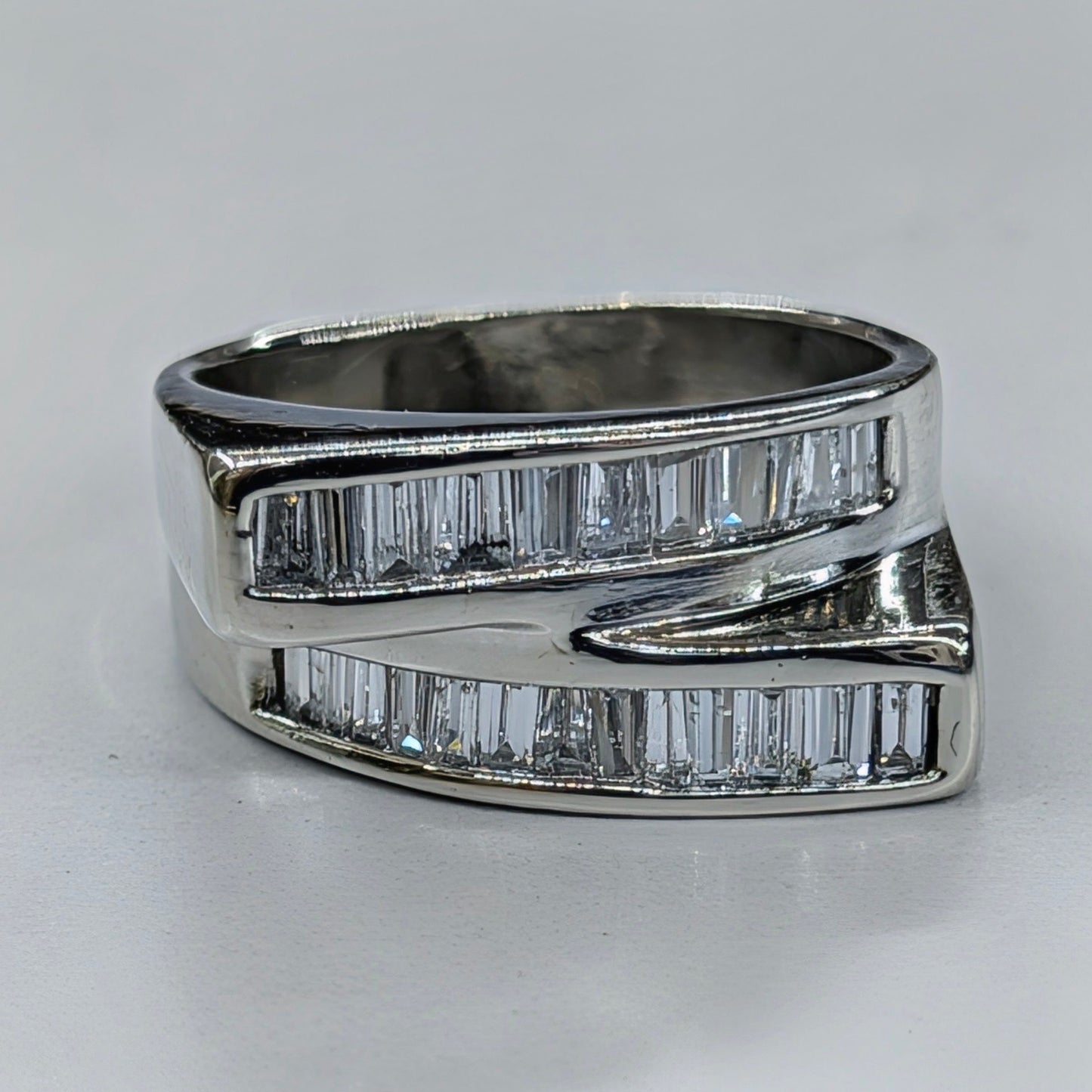 14K White Gold Baguette Natural Diamond Ring — 7.1g | Size 7