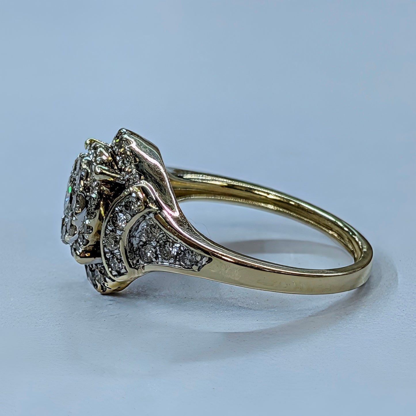 14K Yellow Gold Diamond Ring | Size 7 | 4.4g