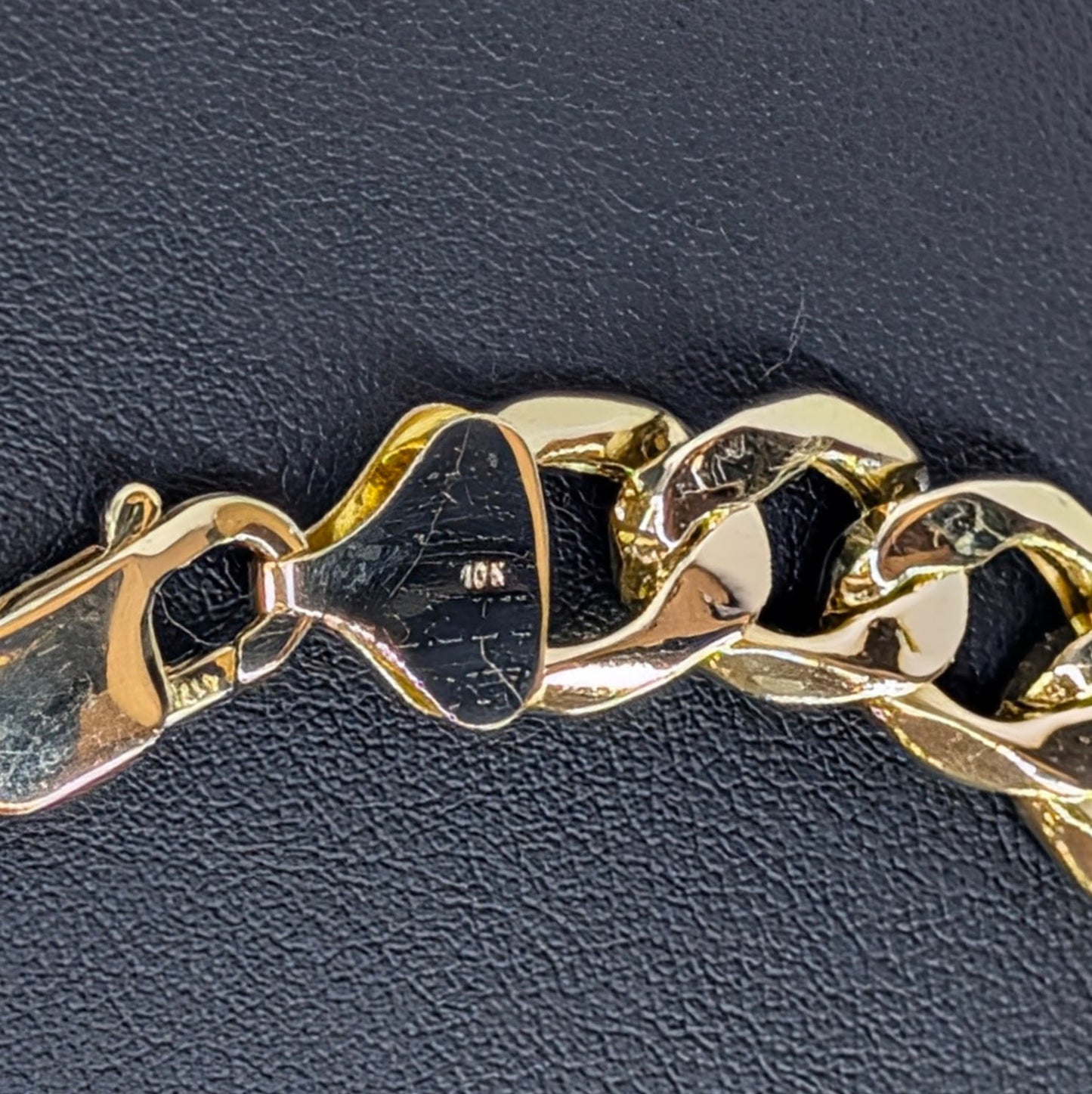 10K Gold Cuban Link Chain Necklace