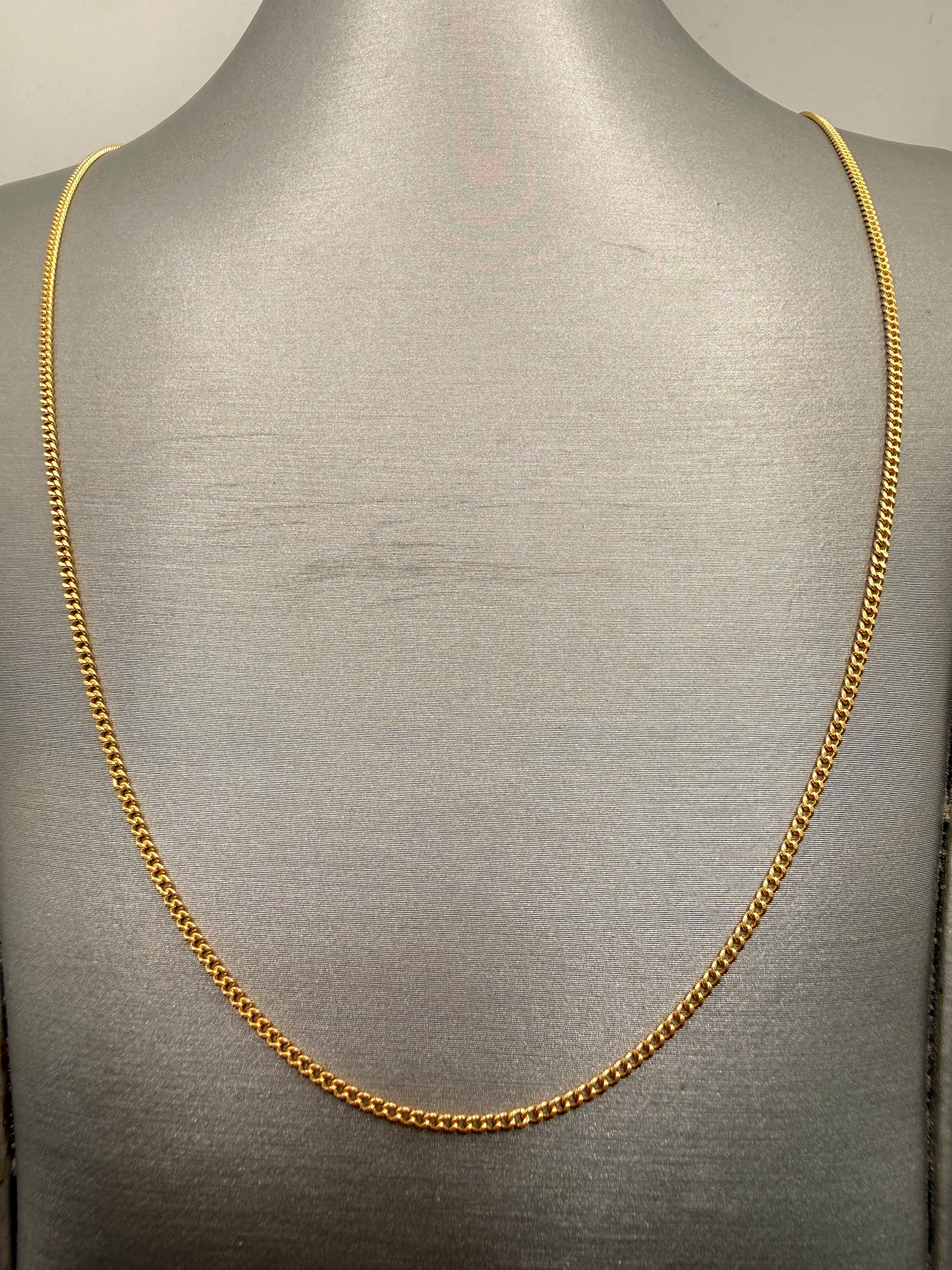 18K Yellow Gold Cuban Link Chain – 5.9g, 1.4mm, 24 inch