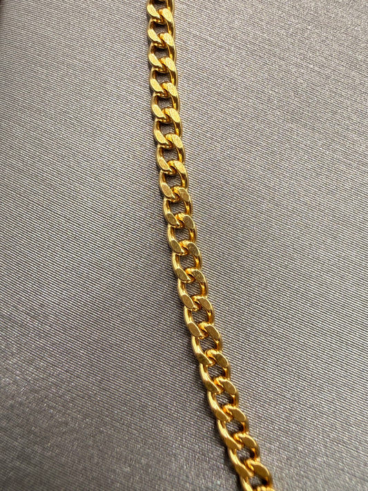 R1641 - 18K YG Cuban Link Chain 2.4mm - 12.4g - 24 inch