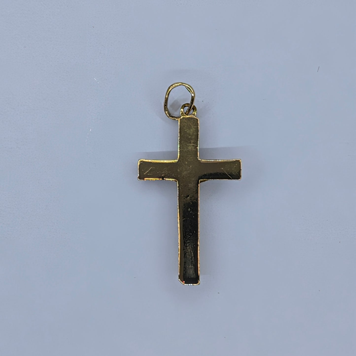 18K Yellow Gold Crucifix Pendant – 17mm x 28mm | 2.8g