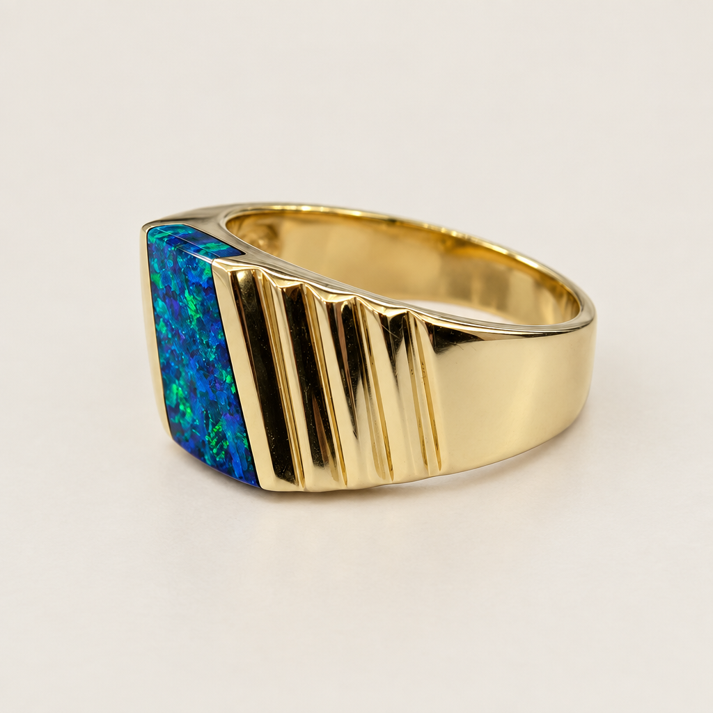 Side view showing stepped shoulder and yellow gold band