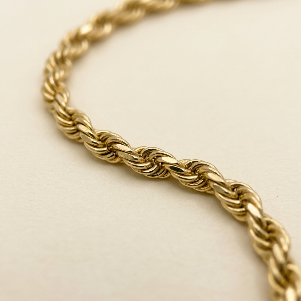 Close-up of twisted rope links on G341 14K yellow gold chain