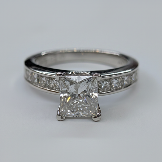 Princess Cut Diamond Ring - Hero